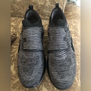 Never worn. Mens FootJoy HyperFlex Wrapid BOA Golf Shoes